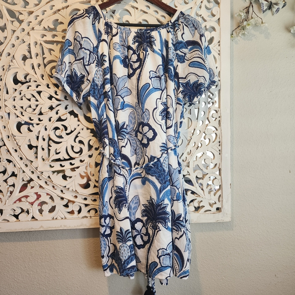 TORI RICHARD DRESS BUTTON DOWN BRAIDED BELT SHORT SLEEVES FLORAL NWOT SIZE SMALL - Picture 15 of 15
